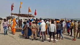 సెల్ఫీ సరదా నలుగురి ప్రాణాలు తీసింది!