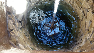 Heatwave: అగ్నిగుండంలా మండుతున్న భారత్..  50 డిగ్రీల దిశగా ఉష్ణోగ్రతలు.. ఏపీ, తెలంగాణలో