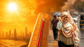 పెరుగుతున్న ఎండలు.. వాతావరణశాఖ రెడ్ అలర్ట్..