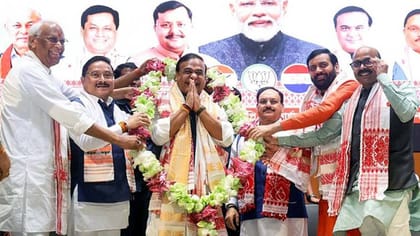 అస్సాం అసెంబ్లీ నేతగా హిమంత బిస్వా శర్మ ఏకగ్రీవం!