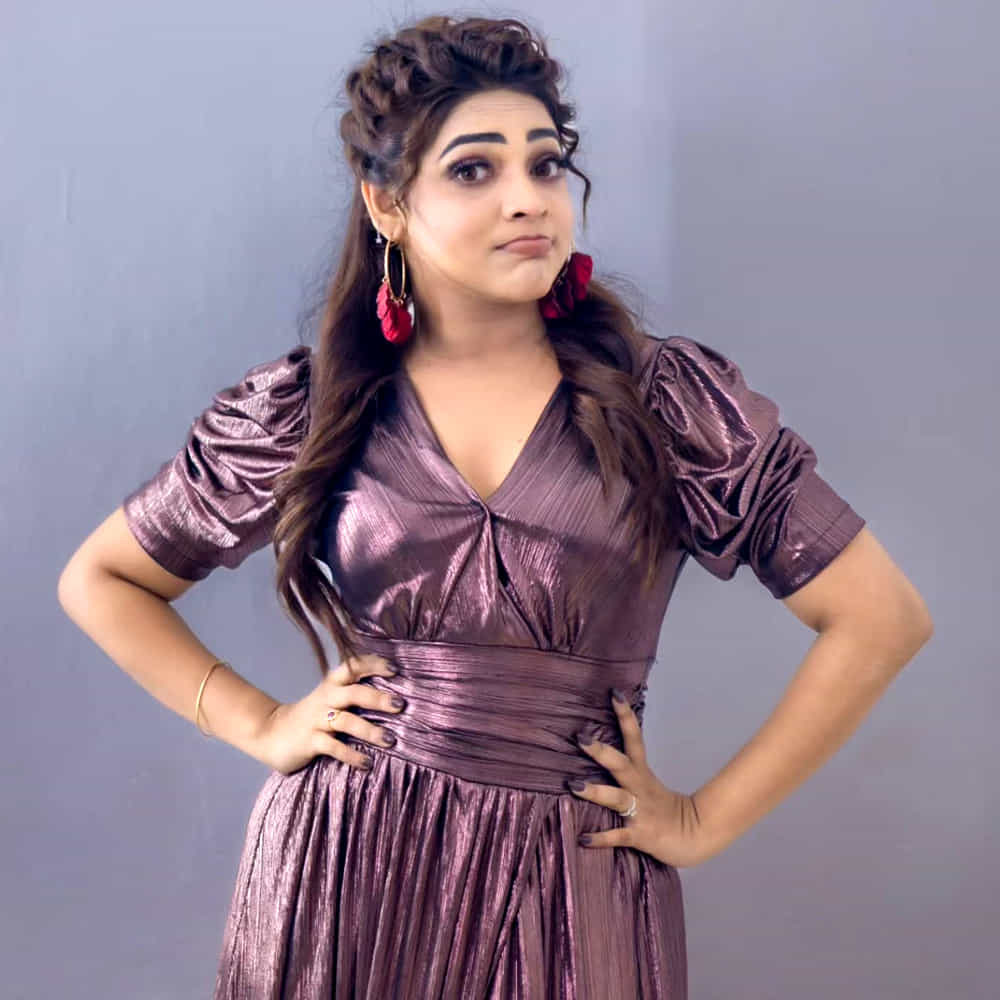 టీవీ షోలు, సీరియల్స్, సినిమాలు, వెబ్ సిరీస్లు నిరంతరం చేసినప్పటికీ, తనకు సరైన బ్రేక్ రాలేదని ఆమె ఆవేదన వ్యక్తం చేసింది. మంచి కథలు చెప్పినా, షూటింగ్ తర్వాత 24 క్రాఫ్ట్స్ లో ఎక్కడో లోపం వల్ల లేదా డైరెక్టర్ సరిగా కన్వే చేయకపోవడం వల్ల అవుట్ పుట్ అనుకున్నట్లు రాకపోవచ్చని చెప్పుకొచ్చింది. కేరాఫ్ బాయ్స్ కేరాఫ్ గర్ల్స్ (KBKG) షో నుంచి తన ఎలిమినేషన్ పట్ల బాధపడినట్లు చెప్పింది. అగ్రిమెంట్ లో ఎలిమినేషన్ల గురించి ప్రస్తావించలేదని, మొదటిసారి ఇద్దరిని, రెండోసారి ఒకరిని ఎలిమినేట్ చేసి ప్రేరణను రీప్లేస్ చేయడం తనకు అర్థం కాలేదని తెలిపింది