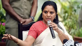 టీఆర్ఎస్ అధినేత్రి కవిత సంచలన వ్యాఖ్యలు..!