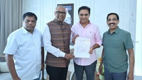 అమెరికా 'ఆటా' మహాసభలకు కేటీఆర్‌కు ఆహ్వానం