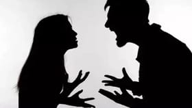 భార్యతో చిన్నగా మొదలైన గొడవ.. చివరకు భర్త ఏం చేశాడో తెలిస్తే..