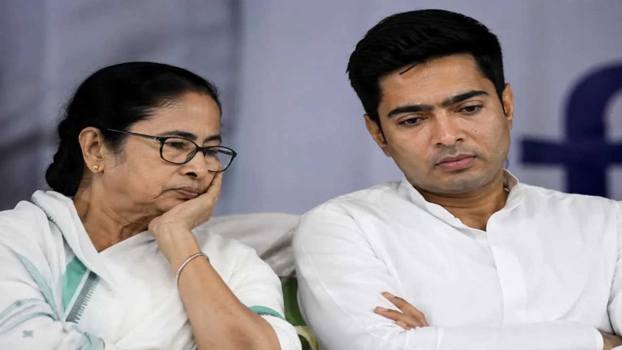 బెంగాల్ రాజకీయంలో కొత్త ప్రకంపనలు.. మమత భేటీకి 10 మంది ఎమ్మెల్యేల డుమ్మా..!