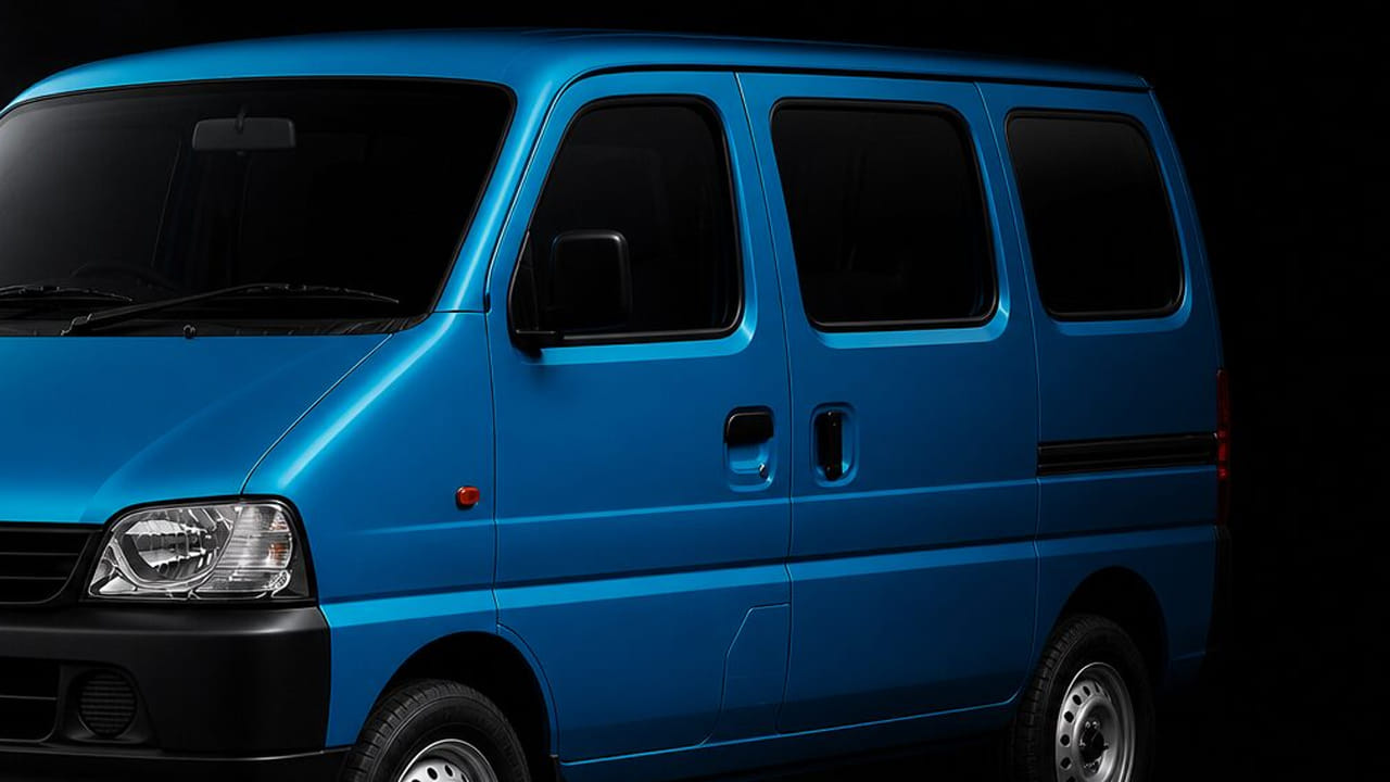 Maruti Eeco: 27 కిలోమీటర్ల మైలేజ్.. 6 ఎయిర్బ్యాగులు.. దేశంలోనే అత్యంత చౌకైన 7-సీటర్ కారు ఇదే..!