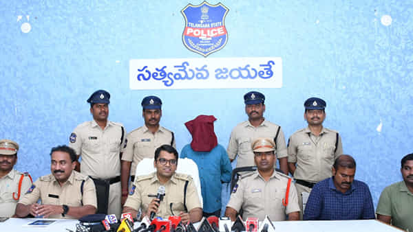 వీడు మామూలోడు కాదు.. స్కెచ్ వేస్తే టార్గెట్ ఫిక్స్.. పగలు రెక్కీ.. రాత్రికి చోరీ.. ‘కట్టర్’ దొంగ ఖేల్ఖతం!