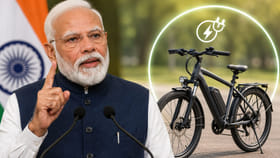 ఆధార్ కార్డు ఉంటే ఉచిత సైకిలా? అసలు నిజం ఇదే!