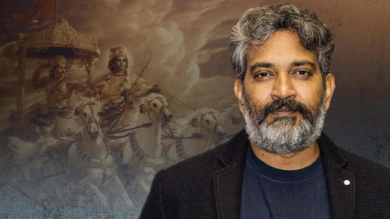 ఇండస్ట్రీలో మీ ‘బెస్ట్ ఫేవరెట్’ హీరోయిన్ ఎవరని ప్రశ్నించగా.. రాజమౌళి ఏమాత్రం తడబడకుండా అనుష్క శెట్టి పేరు చెప్పారు. "హీరోయిన్లలో నాకు అనుష్క అంటే చాలా ఇష్టం. ఆమెలోని సిన్సియారిటీ, డెడికేషన్, ప్రొఫెషనలిజం నాకు బాగా నచ్చుతాయి" అని రాజమౌళి వివరించారు. రాజమౌళి దర్శకత్వంలో వచ్చిన ‘విక్రమార్కుడు’ సినిమాలో అనుష్క కథానాయికగా నటించగా, ఆ తర్వాత ‘బాహుబలి’ సిరీస్లో దేవసేనగా ఆమె చేసిన నటన యావత్ భారతదేశాన్ని మెప్పించింది.