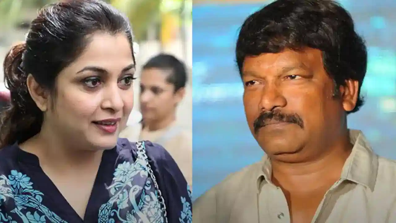 దర్శకుడు కృష్ణ వంశీ, ప్రముఖ నటి రమ్యకృష్ణల ప్రేమ, వివాహ బంధం గురించి ఆసక్తికరమైన విషయాలను ఇటీవల ఒక ఇంటర్వ్యూలో పంచుకున్నారు. వారి ప్రేమకథ గులాబి చిత్రంలోని పాటలతో మొదలైందని ఆయన తెలిపారు. టీవీలో గులాబి పాటలు చూసిన రమ్యకృష్ణకు బైక్ సాంగ్ బాగా నచ్చిందని, ఆ సమయంలో ఆమె అప్పటికే ఒక పెద్ద తార అని కృష్ణ వంశీ పేర్కొన్నారు. "మా అందరికీ ఆమెపై ఒక గౌరవం ఉండేది, నాకు కూడా అంతే" అని ఆయన అన్నారు. వారిద్దరి మొదటి పరిచయం నిన్నే పెళ్ళాడతా సినిమా క్యారెక్టర్ గురించి లక్ష్మి తో మాట్లాడటానికి వెళ్ళినప్పుడు జరిగిందని అన్నారు. 