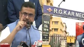 జూనియర్ డాక్టర్ హత్య కేసు.. ముగ్గురు IPS అధికారులపై వేటు!
