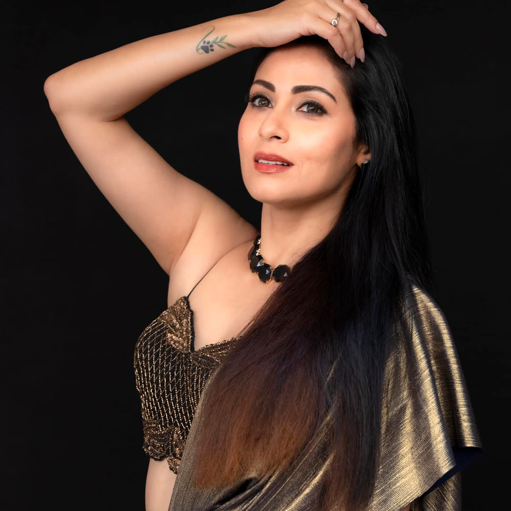 జయం తర్వాత తాను ఐటీ చదువులను కొనసాగించడానికి తిరిగి వెళ్ళినట్లు, సినిమా నేపథ్యం లేని తనకు నటన ఎంతవరకు విజయవంతమవుతుందో తెలియక అప్పట్లో కెరీర్‌ను నమ్మలేదని తెలిపింది. జయం లేదా అపరిచితుడు వంటి చిత్రాలు ఎంత పెద్ద విజయాలు సాధించాయో అప్పట్లో తనకు తెలియదని, ఈ విజయం తన జీవితంలో లేకపోతే తాను ఇక్కడ ఉండేదాన్ని కాదని ఆమె అన్నారు. తాను రెండు, మూడు సంవత్సరాలు సినిమాల నుండి అదృశ్యమైనప్పటికీ, తిరిగి వచ్చినప్పుడల్లా అదే ఆదరణ, ప్రేమ లభిస్తుందని సదా సంతోషంగా చెప్పారు.