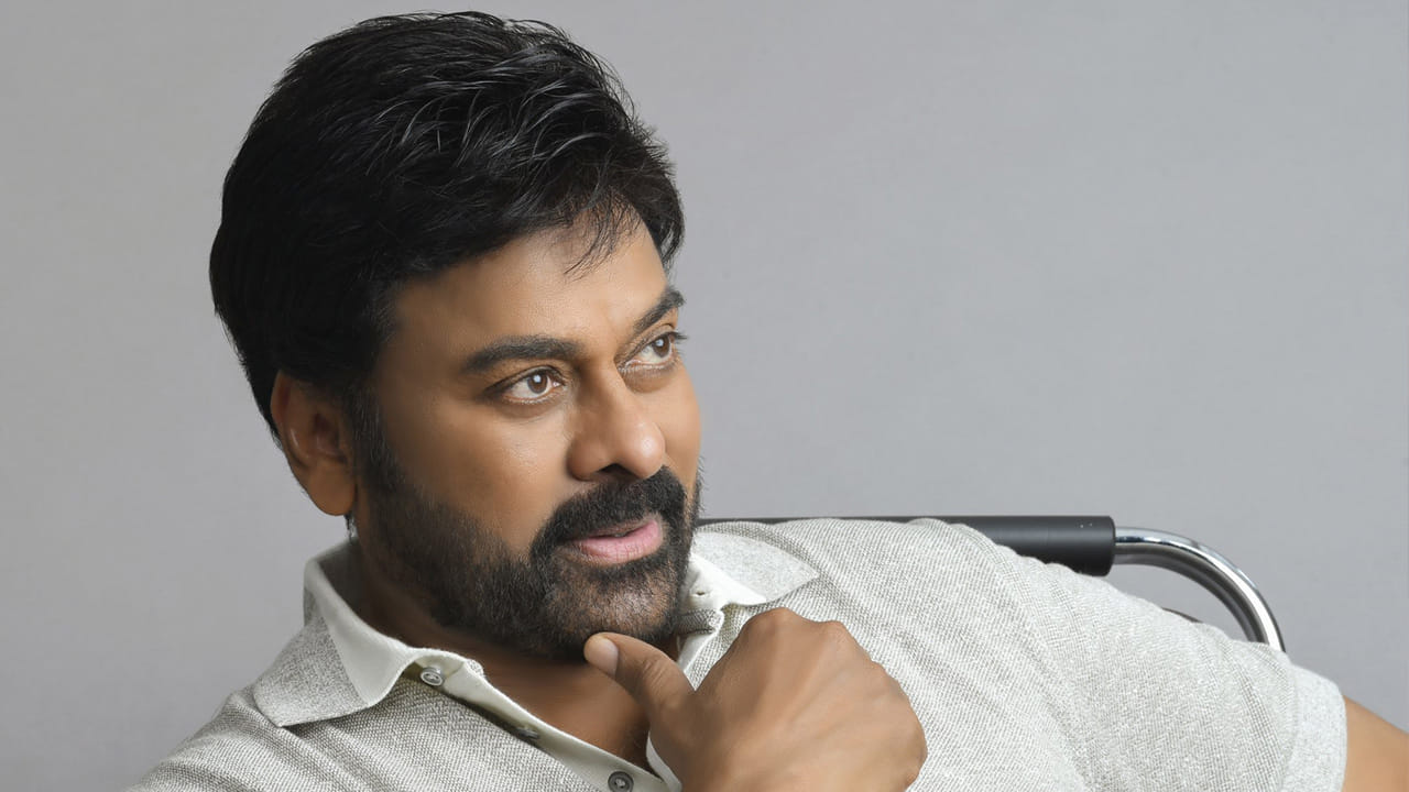 ఇక వ్యక్తిత్వ విషయానికి వస్తే, చిరంజీవి ఎప్పుడూ తోటి నటులను ప్రోత్సహించేవారని శివకృష్ణ తెలిపారు. ఎవరైనా బాగా నటిస్తే వెంటనే దగ్గరకు వచ్చి అభినందించడం ఆయన గొప్ప గుణమని అన్నారు. చిరంజీవికి ఉన్న ఆ తపన, కసి వల్లే ఆయన 'సుప్రీం హీరో' నుంచి 'మెగాస్టార్' వరకు ఎదిగారని శివకృష్ణ కొనియాడారు. ఎంత ఎదిగినా ఒదిగి ఉండటం అనే సూత్రాన్ని చిరంజీవి గారిని చూసి నేర్చుకోవాలని ఆయన హితవు పలికారు.