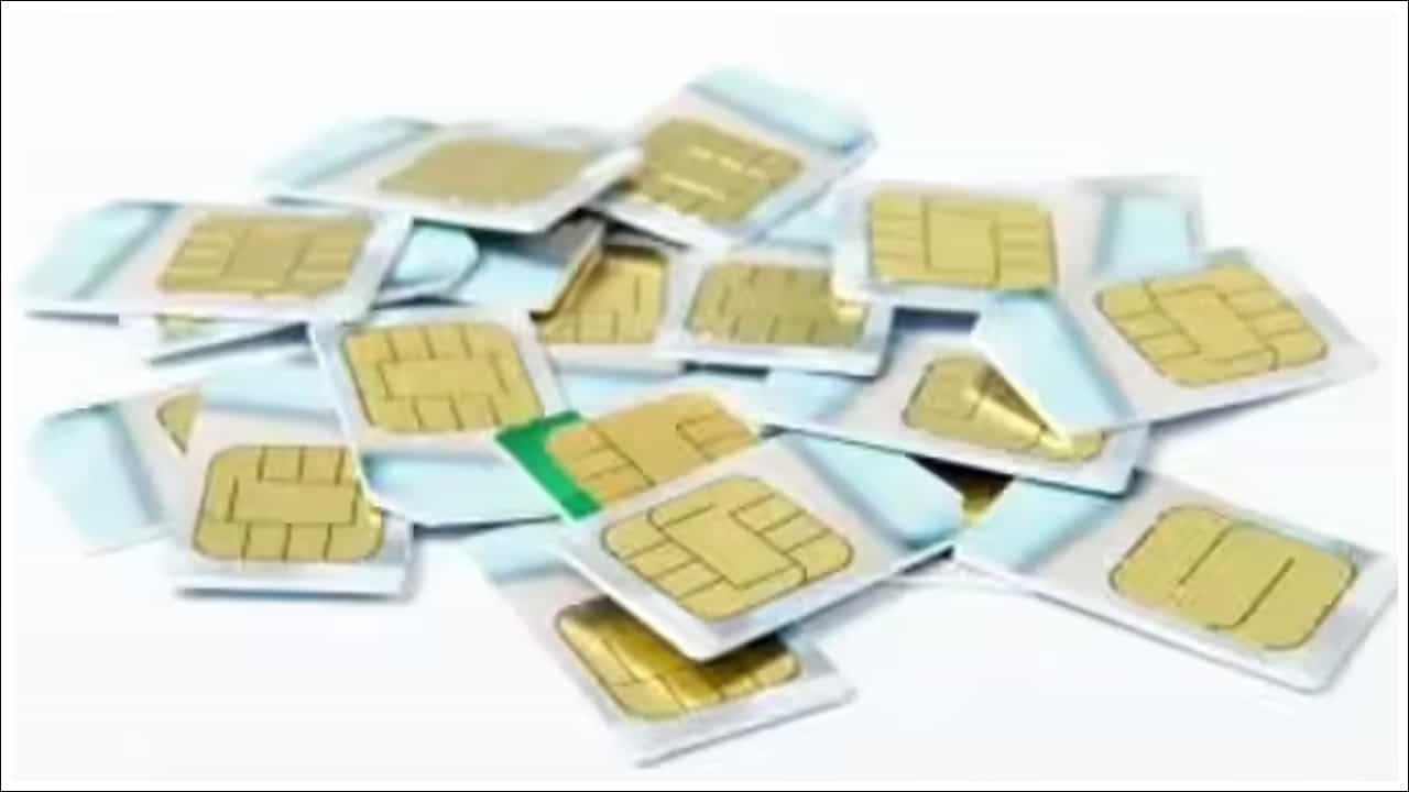  TRAI నిబంధనలు ఏం చెబుతున్నాయి? ట్రాయ్ నిబంధనల ప్రకారం, ఏదైనా ఒక మొబైల్ నంబర్ వరుసగా 90 రోజుల పాటు ఎలాంటి వినియోగం (అవుట్‌గోయింగ్ కాల్స్, డేటా వాడకం లేదా రీఛార్జ్) లేకుండా ఉంటే, సదరు టెలికాం కంపెనీ ఆ నంబర్‌ను డిస్‌కనెక్ట్ చేసే అధికారం కలిగి ఉంటుంది. ఇలా డీయాక్టివేట్ అయిన నంబర్‌ను మళ్ళీ తిరిగి పొందడం చాలా కష్టం.