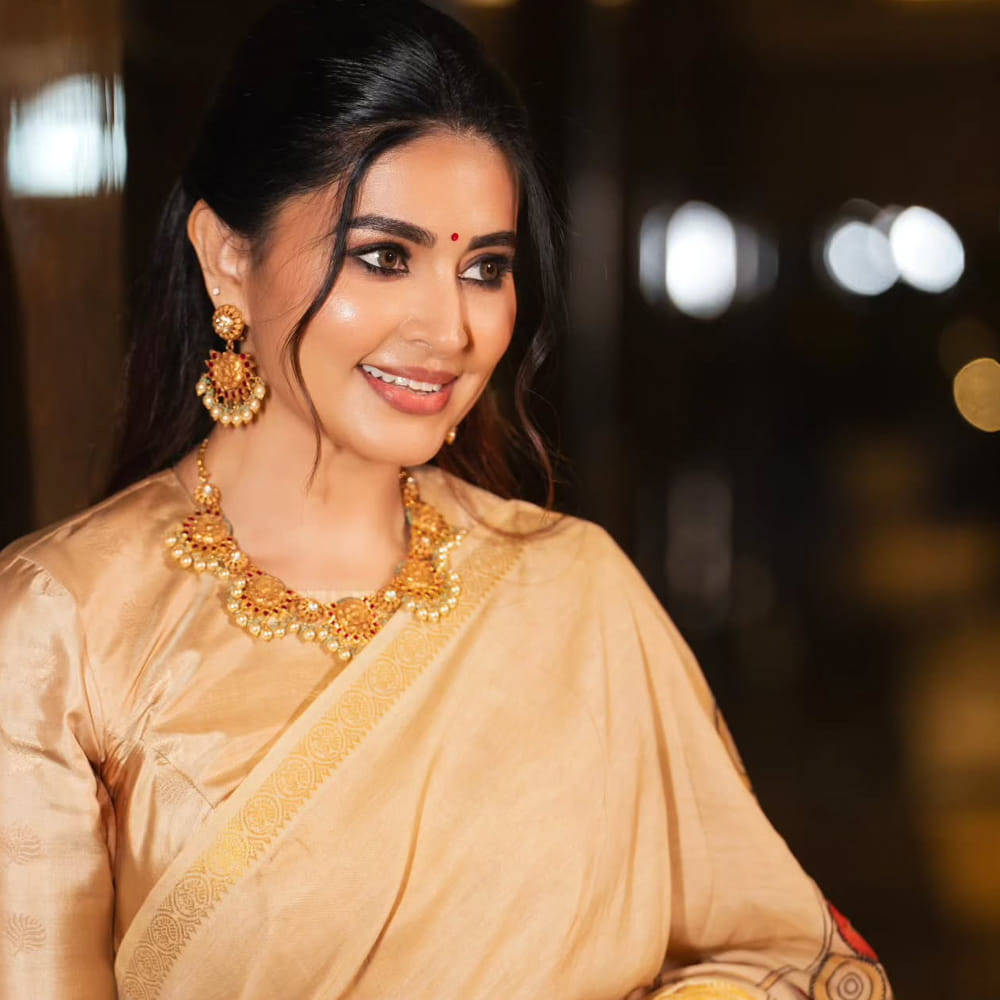 Sneha Latest