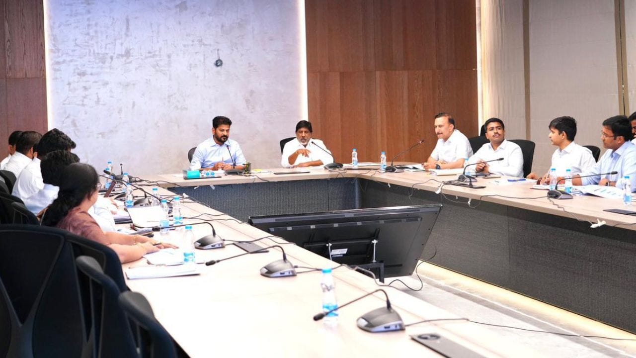 Telangana: గుడ్‌న్యూస్‌.. కొత్త సబ్ స్టేషన్ల నిర్మాణానికి గ్రీన్ సిగ్నల్.. తీరనున్న కరెంటు కష్టాలు!