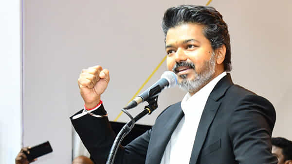 ఉద్యోగులకు డీఏ పెంపు.. విజయ్తో అట్లుంటది మరి.. 4 రోజుల్లోనే సంచలన నిర్ణయాలు..