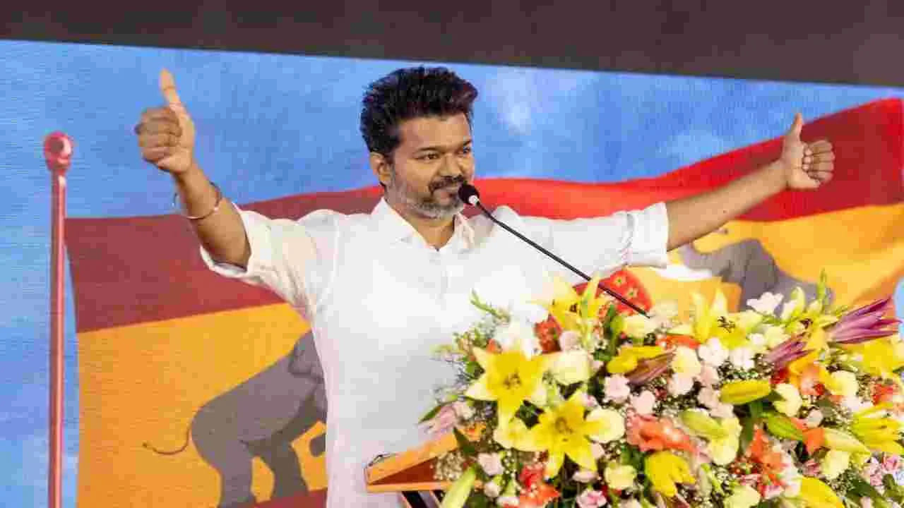 నోట్ : ఈ వార్తలలో ఇవ్వబడిన సమాచారం మత విశ్వాసాలపై ఆధారపడి ఉంది. పాఠకుల ఆసక్తి మేరకు.. పలువురు పండితుల సూచనలు, వారి తెలిపిన అంశాల ఆధారంగా అందించినవి మాత్రమే.. వీటిలో ఎలాంటి శాస్త్రీయ ఆధారాలు లేవని పాఠకులు గమనించాలి. టీవీ9 తెలుగు దీనిని ధృవీకరించలేదు