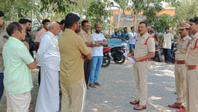 ఓరుగల్లు రౌడీషీటర్లకు పోలీసుల వెరైటీ పనిష్మెంట్.. మండుటెండలో..