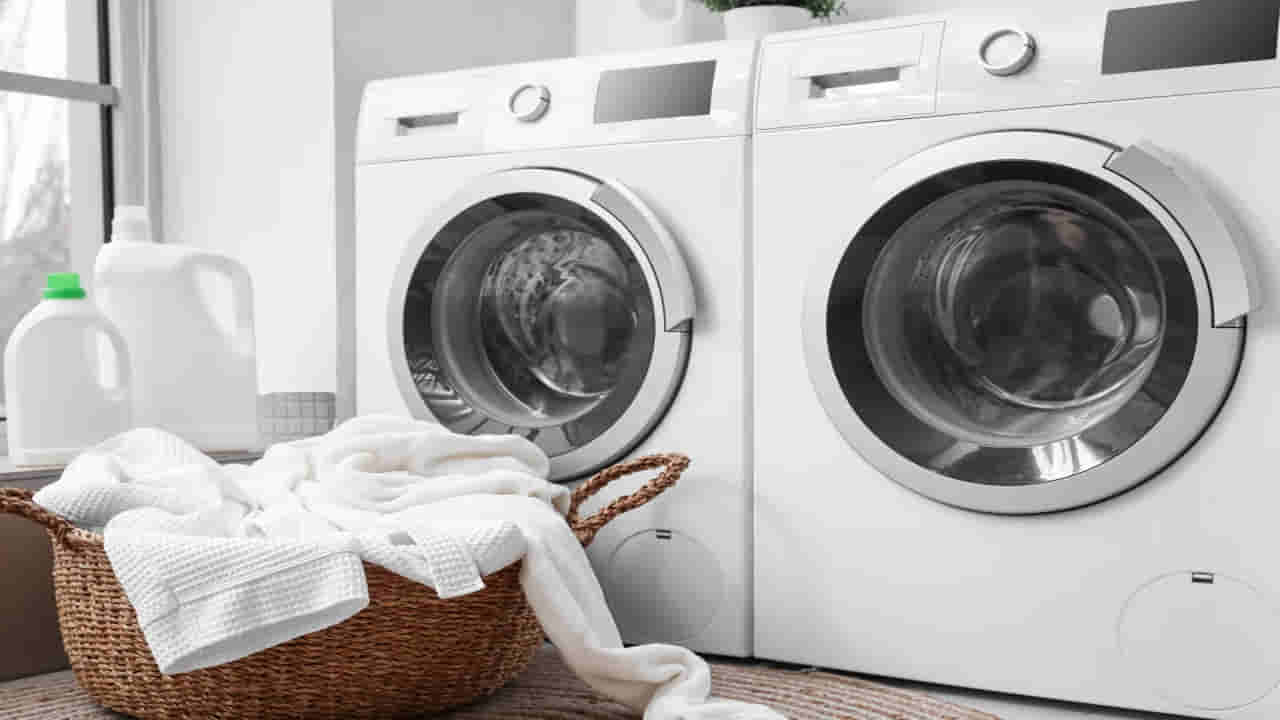 Washing Machine: వాషింగ్ మెషీన్లో ఒకేసారి ఎన్ని బట్టలు వేయాలి? ఓవర్ లోడ్ అయితే ఏమవుతుంది?