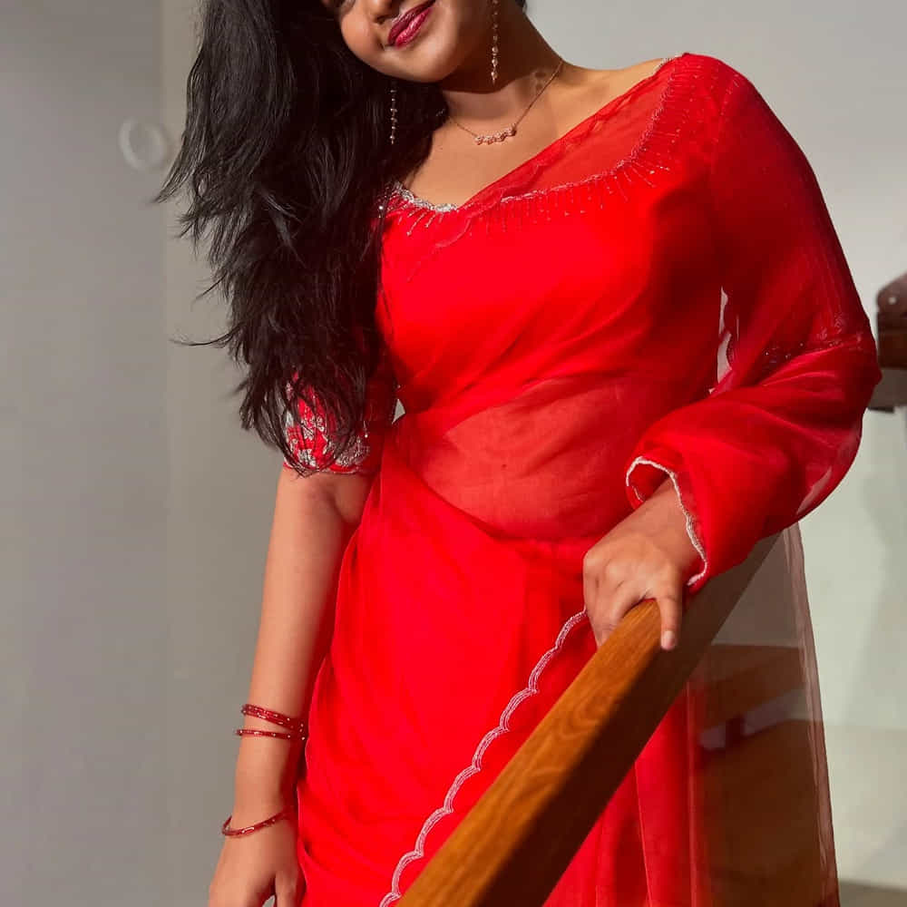 బంగార్రాజు సినిమాలో చాలా మంది నటించారు. ఈ మూవీలో నటించిన ఓ చిన్నదాని లేటెస్ట్ ఫోటోలు సోషల్ మీడియాను షేక్ చేస్తున్నాయి. పై ఫొటోలో కనిపిస్తున్న ముద్దుగుమ్మను గుర్తుపట్టారా.? బంగార్రాజు సినిమాలో చిన్న పాత్రలో కనిపించి మెప్పించింది ఈ చిన్నది. తాజాగా ఈ అందాల భామ ఫోటోలు సోషల్ మీడియాలో తెగ వైరల్ అవుతున్నాయి. ఈ అమ్మడు ఎవరంటే..