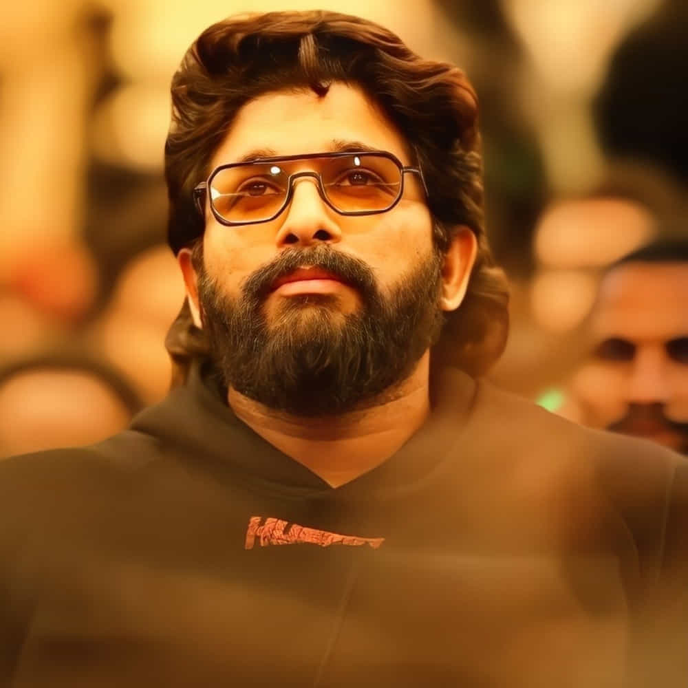 ఆయన నిత్యం తాజా పండ్లు, ఆకుకూరలు మరియు యాంటీ ఆక్సిడెంట్లు ఎక్కువగా ఉండే జ్యూస్లను తన ఆహారంలో భాగంగా చేసుకుంటారు. ముఖ్యంగా విటమిన్-సి ఎక్కువగా ఉండే పండ్లు చర్మాన్ని ముడతలు పడకుండా, ఎల్లప్పుడూ యంగ్గా ఉంచడానికి సహాయపడతాయి. జంక్ ఫుడ్, జిడ్డు పదార్థాలకు ఎంత దూరంగా ఉంటే చర్మం అంత సురక్షితంగా ఉంటుందని బన్నీ నమ్ముతారు.