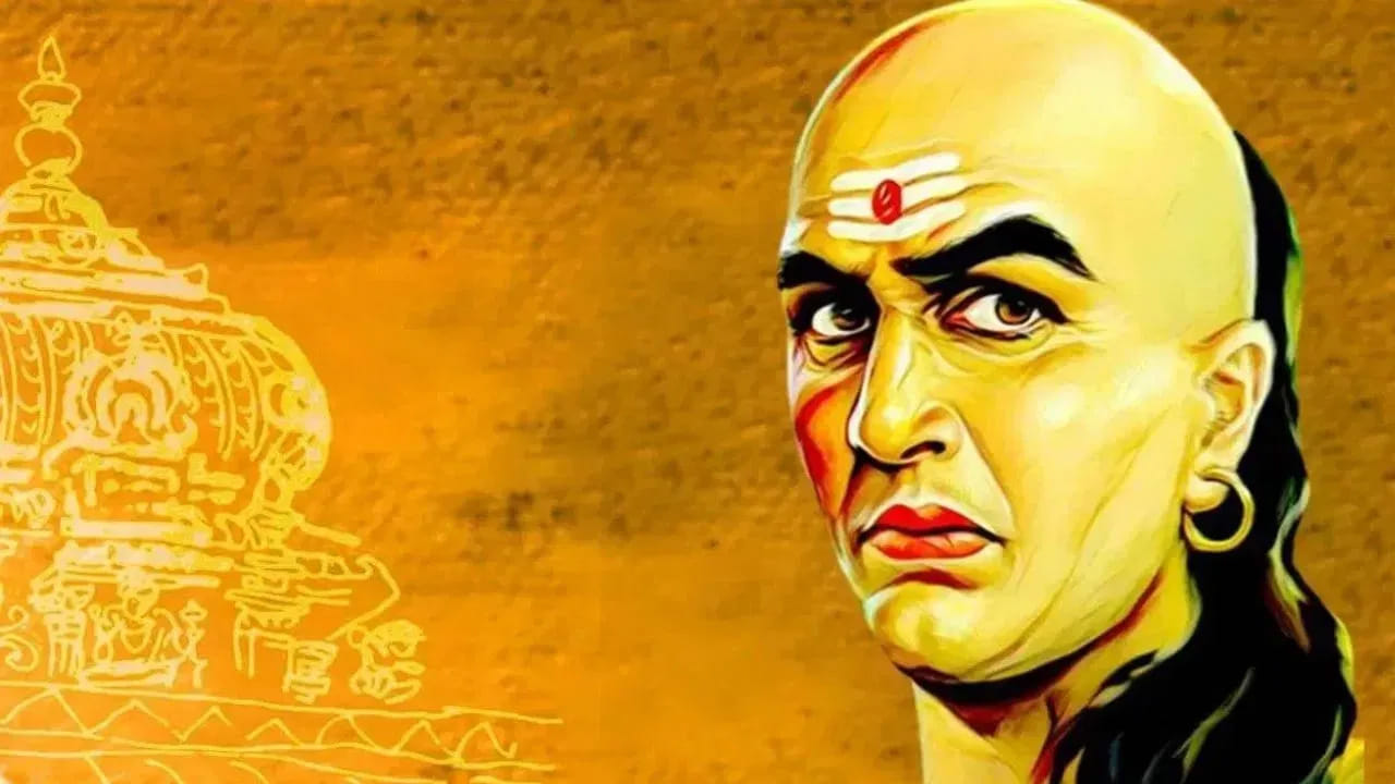 మనిషి ఆలోచనలు ఒకేలా ఉండవు. రక రకాలుగా ఉంటుంది అప్పుడు మీ తెలివితేటలకు పదును పెట్టి, దానికి తగ్గట్టు 
ప్లాన్‌ చేయాలి. అలాగే జనాలకు మిమ్మల్ని తక్కువ అంచనా వేసే అవకాశం ఇవ్వకండి. ఎందుకంటే, మీ బలహీనతలను అడ్డుపెట్టుకుని వాళ్లు వాడుకుంటారు. అలాంటి సమయంలో ఎవరికీ దొరక్కకుండా ఉండాలి
