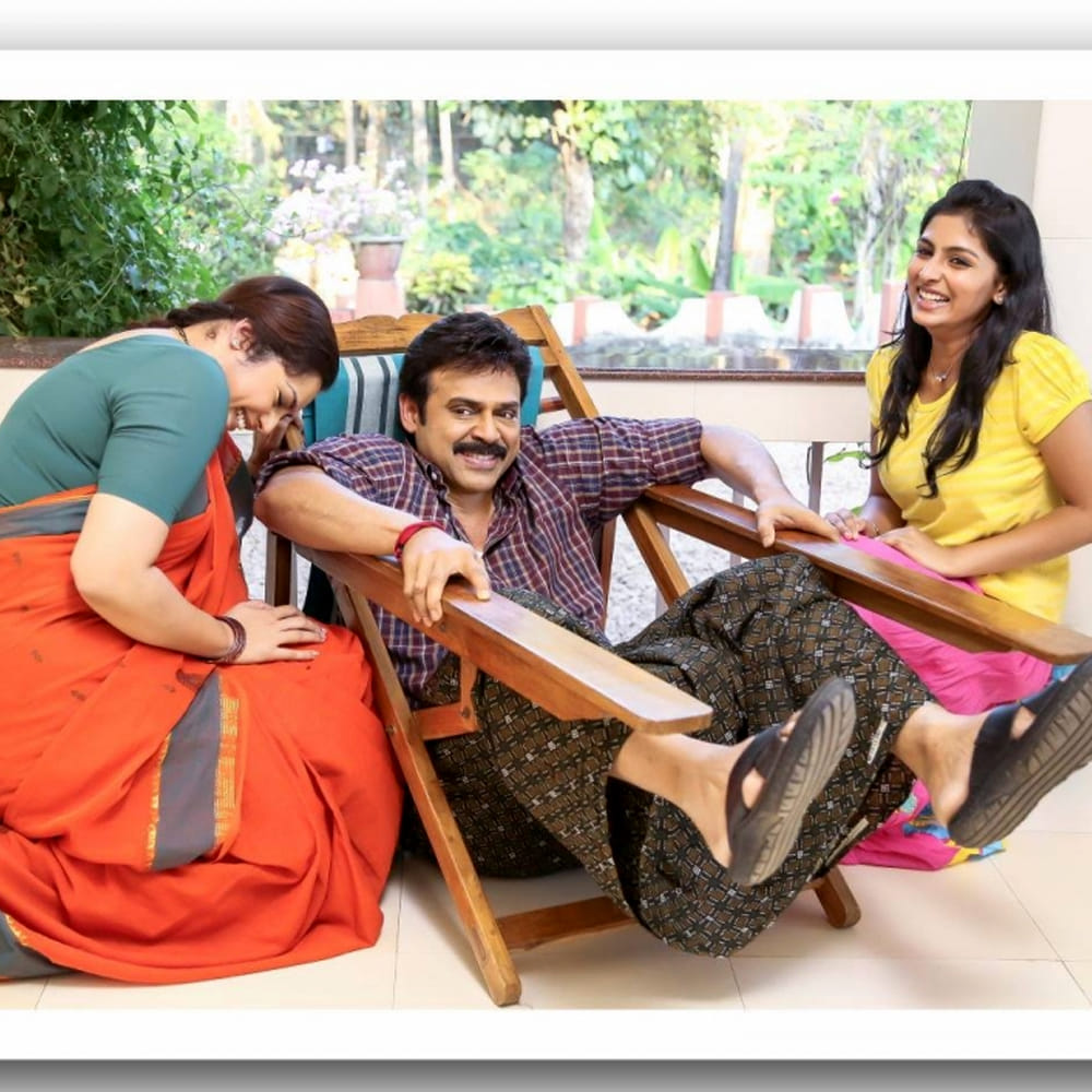 2014 లో విడుదలైన దృశ్యం మొదటి భాగం మలయాళం, తెలుగు రెండు భాషల్లో మంచి విజయం సాధించింది. మలయాళంలో దృశ్యం సినిమాలో మోహన్ లాల్, మీనా, ఆశా శరత్, సిద్ధిక్ ముఖ్యపాత్రలు పోషించారు. కాగా తెలుగులో వెంకటేష్, మీనా, నదియా, నరేష్ ముఖ్యపాత్రలు పోషించిన ఈ సినిమాలో కృతిక జయకుమార్, ఎస్తర్ అనిల్, రవి కాలే, సమీర్, సప్తగిరి, చలపతిరావు, చైతన్య కృష్ణ, రోషన్ బషీర్ ఇతర పాత్రల్లో కనిపించారు.