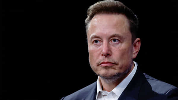 Elon Musk: మస్క్ మామా మజాకా..? ప్రపంచంలోనే తొలి ట్రిలియనీర్..!