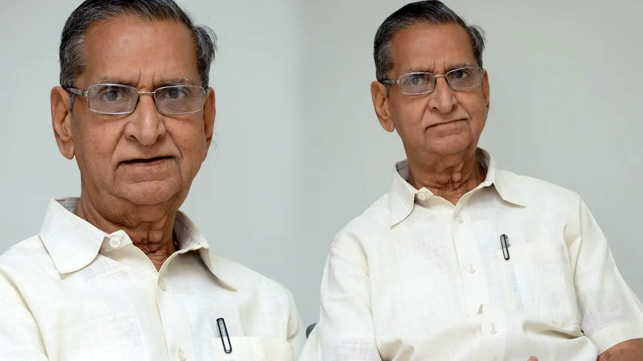 కొడక్కు పెళ్ళై 9 నెలలు, సినిమా మొదలై 9 రోజులు.! కట్ చేస్తే సముద్రంలో శవమై.. గొల్లపూడి మారుతీరావు జీవితంలో ఇంత విషాదమా.!!