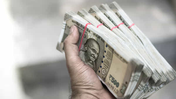 Home Loan: హోం లోన్ తీసుకున్నారా..? ఆర్బీఐ నుంచి పండుగ చేసుకునే వార్త.. మూడు నెలల్లోనే..
