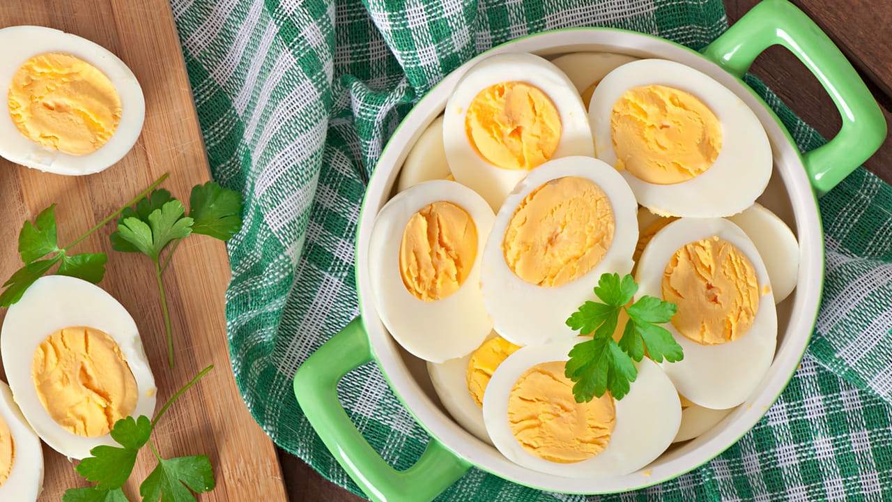 How Many Eggs Can You Eat A Day
