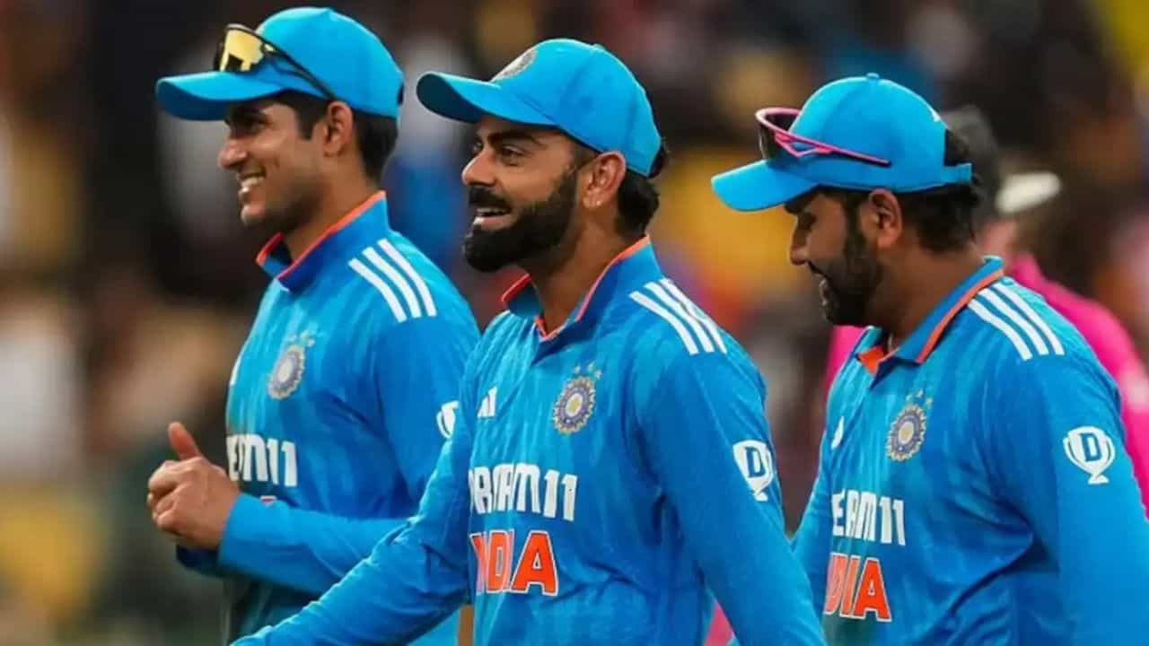అఫ్గానిస్తాన్ వన్డే సిరీస్ కోసం భారత పూర్తి జట్టు: శుభ్‌మన్ గిల్ (కెప్టెన్), రోహిత్ శర్మ, యశస్వి జైస్వాల్, శ్రేయస్ అయ్యర్, కేఎల్ రాహుల్, అర్ష్‌దీప్ సింగ్, ఇషాన్ కిషన్, హార్దిక్ పాండ్యా, నితీష్ కుమార్ రెడ్డి, వాషింగ్టన్ సుందర్, కుల్దీప్ యాదవ్, ప్రసిద్ధ్ కృష్ణ, ప్రిన్స్ యాదవ్, గుర్నూర్ బ్రార్, హర్ష్ దూబే.