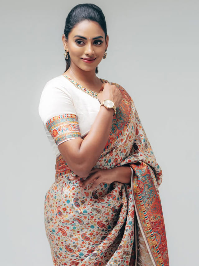 ఏమున్నారు మేడమ్.. అందంతో మమ్మల్ని చంపేస్తారా ఏంటండీ..