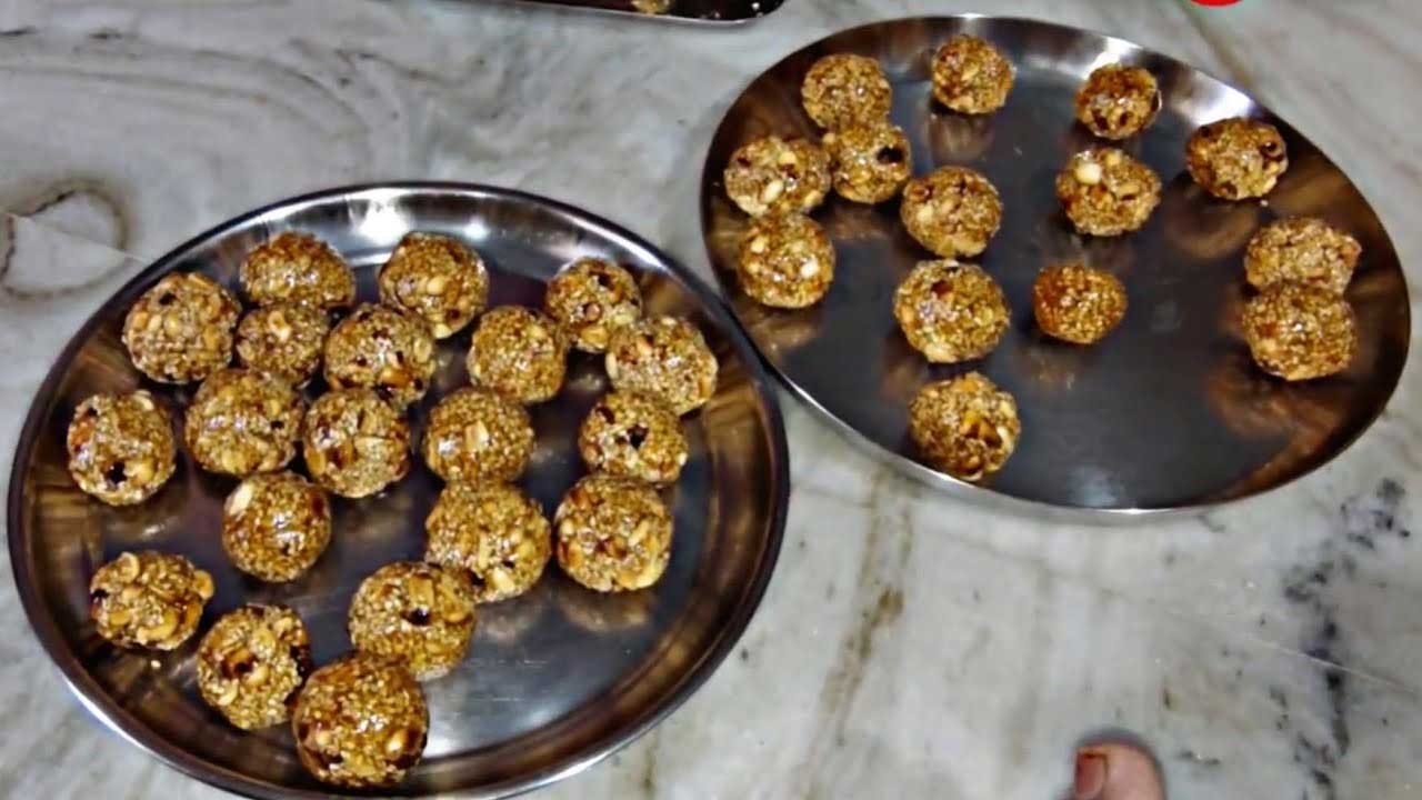 అయితే పిల్లల ఆరోగ్యం కోసం చుక్క నూనె, చక్కెర లేకుండా,హెల్దీ లడ్డు ఎలా తయారు చేయాలో ఇప్పుడు చూసేద్దాం. దానికి కావాల్సిన పదార్థాలు : బాదం పప్పు, తెల్ల నువ్వులు , బెల్లం తురుము, యాలకులు, నెయ్యి.
