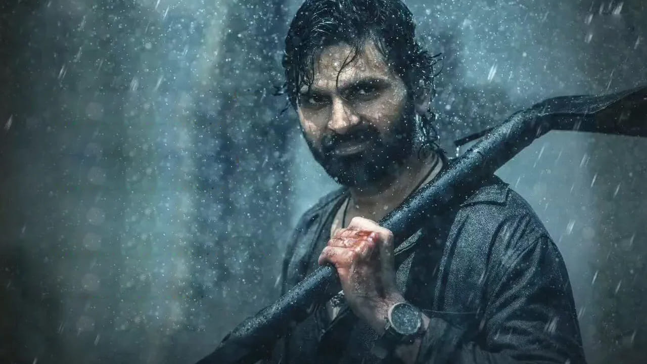 అతడు నిజం కనుక్కున్న తర్వాతే అసలు కథ మొదలవుతుంది. ఊహించని ట్విస్టులతో సాగుతుంది. ఇప్పుడు మనం మాట్లాడుకుంటున్న మూవీ పేరు మృత్యుంజయ్. ఇది ఇప్పుడు ప్రముఖ ఓటీటీ ప్లాట్ ఫామ్ నెట్ ఫ్లిక్స్ లోకి అందుబాటులోకి వచ్చింది. ఇందులో శ్రీవిష్ణు, రెబెకా హీరోహీరోయిన్లుగా నటించారు. క్రైమ్ థ్రిల్లర్ జానర్‌లో రూపొందిన ఈ చిత్రం, చివరికి ఏం జరుగుతుందోనన్న ఉత్సుకతను రేకెత్తిస్తుంది 