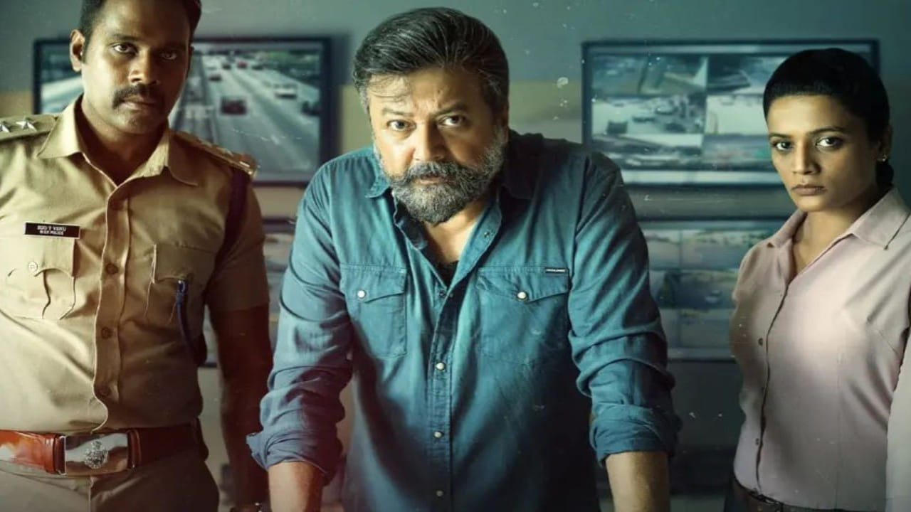 "ఇటీవలి కాలంలో ఇంతటి పర్ఫెక్ట్ సస్పెన్స్ థ్రిల్లర్ను చూడలేదు. క్లైమాక్స్ ట్విస్ట్ అస్సలు ఊహించలేదు" అంటూ నెటిజన్లు కామెంట్ల వర్షం కురిపిస్తున్నారు. ఎప్పుడూ ఫ్యామిలీ, కామెడీ రోల్స్ చేసే జయరామ్.. ఈ సినిమాలో గడ్డం పెంచి, ఎంతో సీరియస్ అండ్ ఇంటెన్స్ ఉన్న పోలీస్ ఆఫీసర్గా తన కెరీర్ బెస్ట్ పర్ఫార్మెన్స్ ఇచ్చారు. సెకండ్ హాఫ్లో అలెగ్జాండర్ అనే పాత్రలో మమ్ముట్టి ఇచ్చే ఎంట్రీ థియేటర్లలో నెక్స్ట్ లెవెల్ రెస్పాన్స్ తెచ్చుకుంది. కథను మలుపు తిప్పే అత్యంత కీలకమైన పాత్ర ఆయనది.