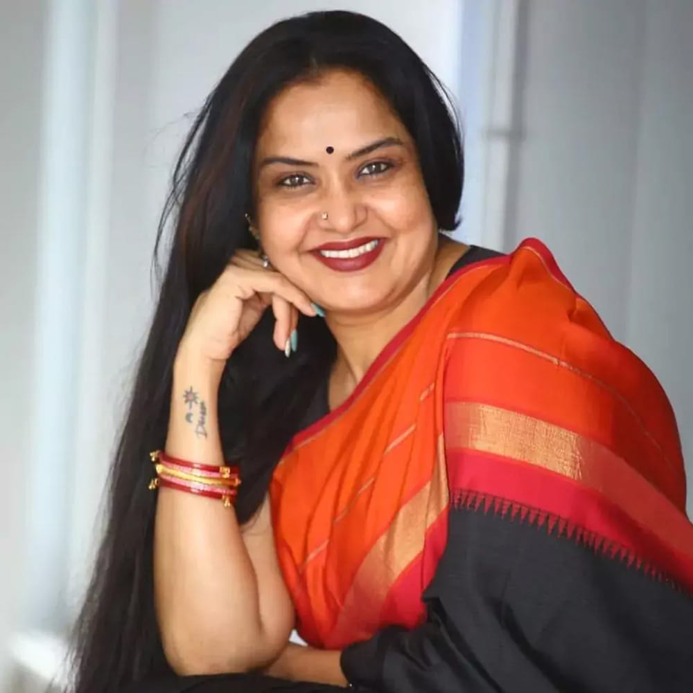 ప్రగతి తన సినీ కెరీర్‌లో తనకు లభించిన అవకాశాలపై పూర్తి నమ్మకంతో వంద శాతం కృషి చేసినప్పటికీ, తన ప్రతిభను పూర్తి స్థాయిలో ప్రదర్శించడానికి సరైన వేదిక దొరకలేదనే భావన ఆమెలో ఉండేది. ఈ అసంతృప్తి, ఒక దశలో డిప్రెషన్‌కు దారితీస్తుందన్న భయంతో, ఆమె తన శక్తిని ఫిట్‌నెస్ వైపు మళ్లించారు. దాదాపు పదిహేనేళ్లుగా ఫిట్‌నెస్‌లో ఉన్నప్పటికీ, పవర్ లిఫ్టింగ్‌లోకి ప్రవేశించడం ఆమె జీవితంలో ఒక పెద్ద మలుపు. తన కోచ్ ఉదయ్ కిరణ్ పిల్లి మార్గదర్శకత్వంలో, ఆమె గత మూడు సంవత్సరాలుగా నిరంతరం శిక్షణ పొందుతూ వచ్చారు.