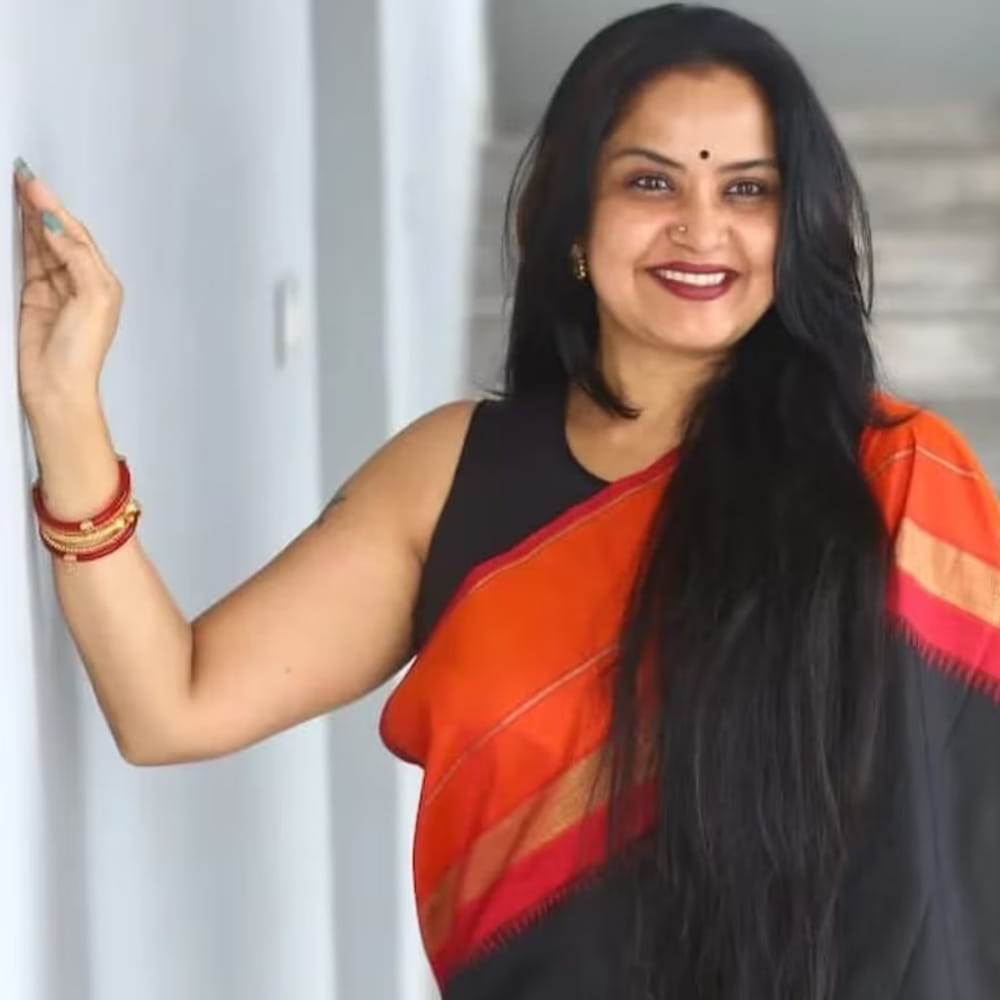 ప్రగతి సాధించిన విజయాన్ని ఆమె కుటుంబం, ముఖ్యంగా ఆమె కూతురు, స్నేహితులు పెద్ద ఎత్తున సెలబ్రేట్ చేశారు. సినీ పరిశ్రమలోని దర్శకులు, నటులు, నిర్మాతలు కూడా ఆమెకు ఫోన్ చేసి అభినందనలు తెలిపారు. భారతదేశంలో ఈ వయసులో సినిమా రంగం నుండి వచ్చి అంతర్జాతీయ స్థాయిలో పవర్ లిఫ్టింగ్ సాధించిన వారు లేరని, అందుకే అందరూ ఆమె విజయాన్ని ఘనంగా సత్కరిస్తున్నారని ప్రగతి తెలిపారు. ఎస్బీఐ, మహిళా సంఘం వంటి సంస్థలు కూడా ఆమెను సన్మానించడానికి ముందుకు వచ్చాయి.