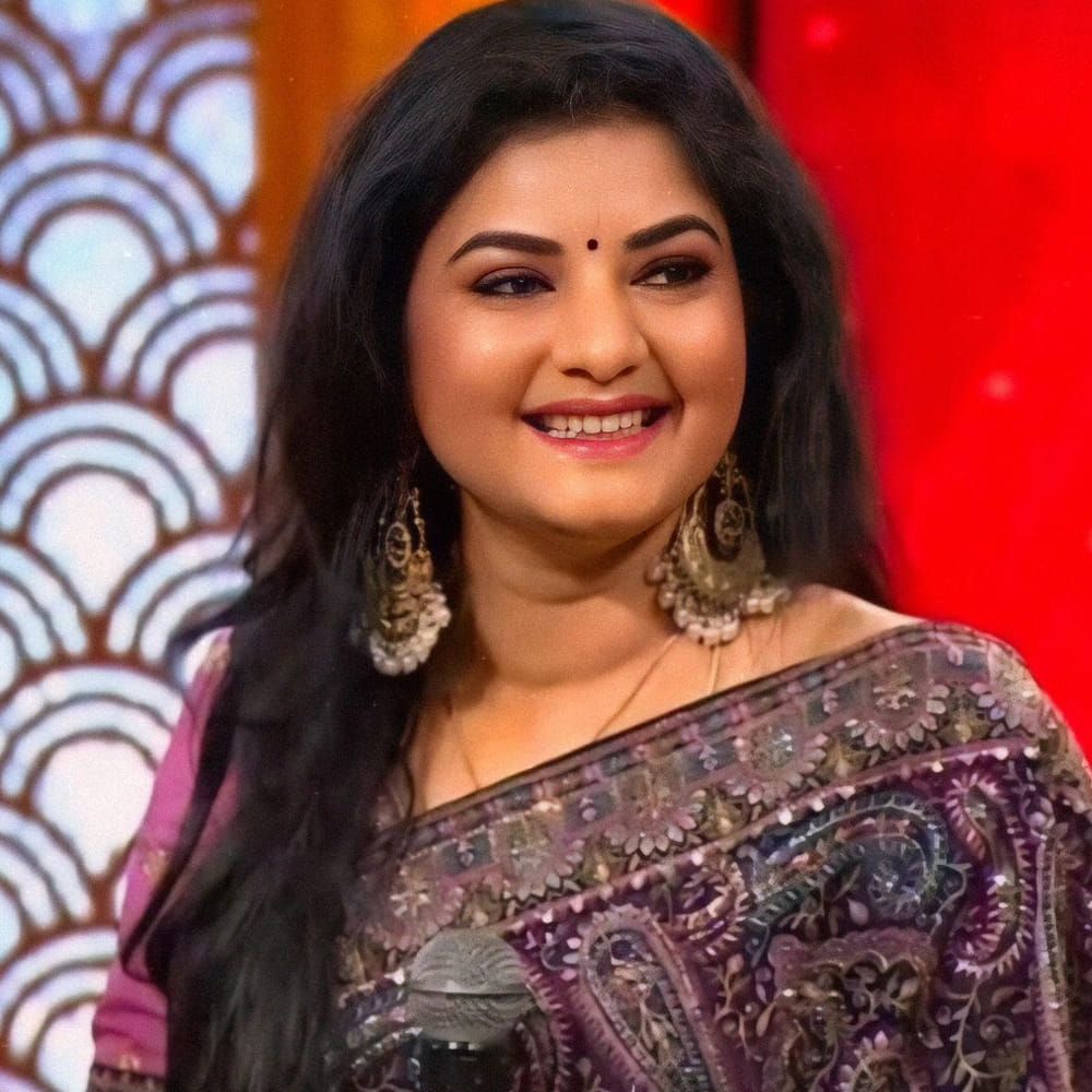 "చిరునవ్వుతో", "ఢీ" వంటి చిత్రాల్లో చిన్న పాత్రలు చేసినప్పటికీ అవి గుర్తుండిపోయేవేనని ప్రేమ అన్నారు. కన్నడ పరిశ్రమలో శివరాజ్కుమార్, విష్ణువర్ధన్ వంటి దిగ్గజాల నుంచి నటనలో ఎంతో నేర్చుకున్నానని ప్రేమ గుర్తుచేసుకున్నారు. ప్రేక్షకులు తనను ఇప్పటికీ గుర్తుంచుకుని, "దేవి", "ధర్మచక్రం" వంటి చిత్రాల్లోని తన నటనను ప్రశంసించడం తనకు లభించిన అతిపెద్ద అవార్డు అని ప్రేమ సంతృప్తి వ్యక్తం చేశారు. తెలుగు పరిశ్రమ తనను మర్చిపోయిందని తాను ఎప్పుడూ అనుకోలేదని, మంచి క్యారెక్టర్లు వస్తే చేయడానికి సిద్ధంగా ఉన్నానని ఆమె స్పష్టం చేశారు.