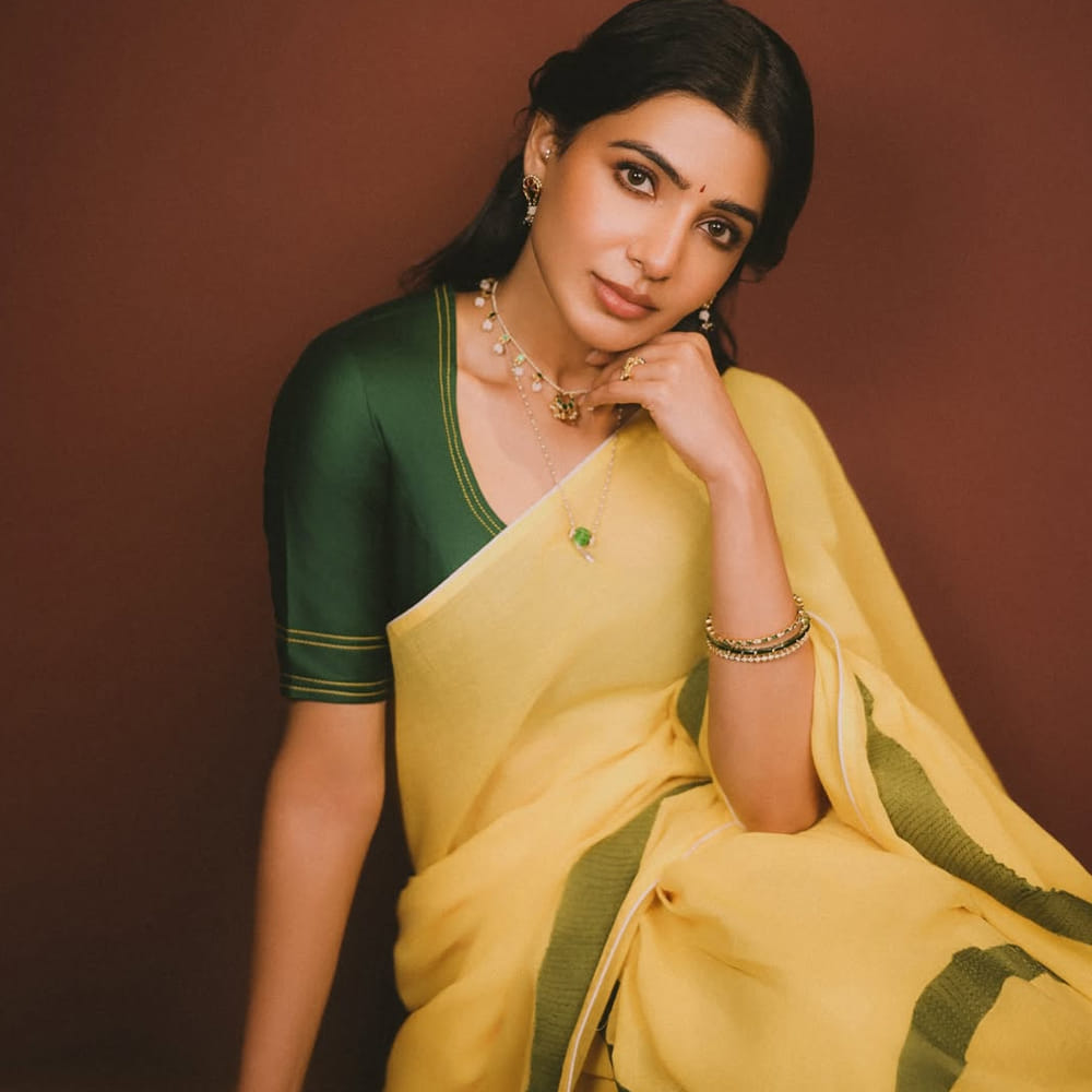 కోలుకున్న తర్వాత, సమంత యాంటీ-ఇన్ఫ్లమేటరీ డైట్ను అనుసరించడం ప్రారంభించింది. ప్రతి ఆహారం నుండి తన శరీరానికి ఏ పోషకాలు అందుతున్నాయో గమనిస్తూ, వాటి పోషక విలువలను బట్టి ఆమె ఆహార పదార్థాలను తినడం మొదలుపెట్టింది. ఆరోగ్యకరమైనవిగా తరచుగా భావించే ట్రెండింగ్ ఫుడ్స్ను కూడా ఆమె మానేసింది. సమంత రూత్ ప్రభు తాను ప్రతిరోజూ బ్రకోలీ, క్యాలీఫ్లవర్, బ్రస్సెల్స్ స్ప్రౌట్స్ వంటి క్రూసిఫెరస్ కూరగాయలతో పాటు కోల్డ్-ప్రెస్డ్ నూనెలు, నెయ్యి వంటి ఆహార పదార్థాలను తింటానని చెప్పారు. ఆమె తన ఆహారంలో పసుపు, సెలెరీ, అకాయ్ బెర్రీలు వంటి యాంటీ-ఇన్ఫ్లమేటరీ పదార్థాలను తీసుకుంటుంది.