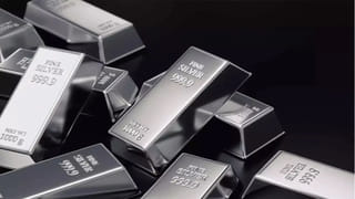 Silver Price: రెండు నెలల్లో రూ.40 వేలు తగ్గిన వెండి ధర.. ప్రస్తుతం ఎంత ఉందో తెలుసా..?