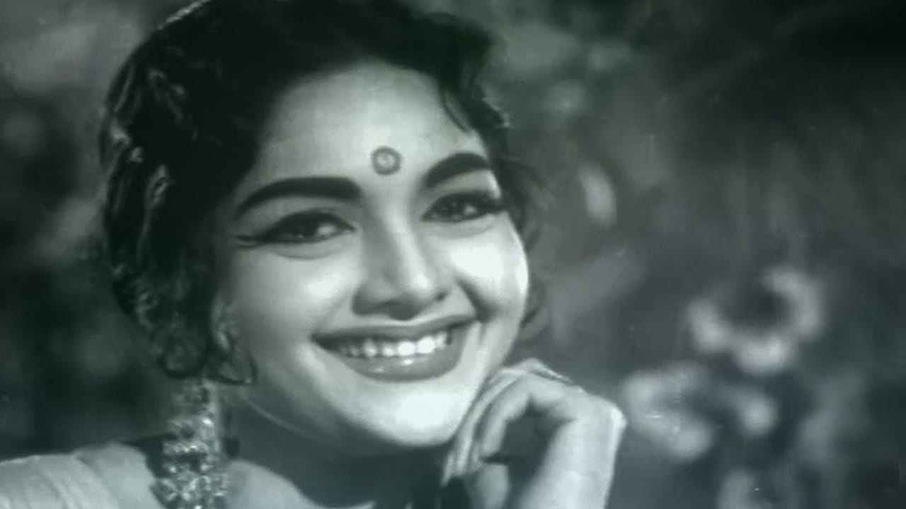రిటైర్మెంట్ తర్వాత చెన్నైలో ప్రశాంతమైన జీవితాన్ని గడుపుతూ, అప్పుడప్పుడు తన తోటి నటీనటులతో ఫోన్లో మాట్లాడుతూ వారి యోగక్షేమాలు తెలుసుకునేవారు. ఆ క్రమంలోనే, శోభన్బాబు మరణించడానికి కొన్ని గంటల ముందు తన సహనటి, ఆప్తమిత్రురాలైన రాజశ్రీకి ఫోన్ చేసి మాట్లాడిన మాటలు ఆయన వ్యక్తిత్వాన్ని అద్దం పడుతున్నాయి.