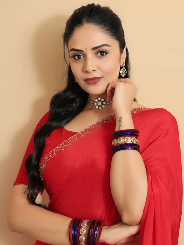 పెళ్లి ఎప్పుడో చెప్పేసిన శ్రీముఖి.. ఫుల్ క్లారిటీ ఇచ్చేసిన యాంకరమ్మ..