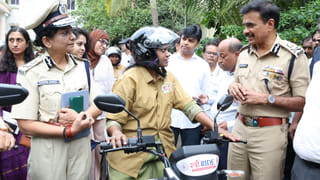 మహిళల భద్రతకు కీలక అడుగు..  బైక్‌లు, ఆటోలు, క్యాబ్‌లతో రోడ్డెక్కిన మహిళా డ్రైవర్లు!