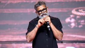 పెద్ది విజయానికి కారణం అతడే.. పెద్ది ఈవెంట్‏లో సుకుమార్