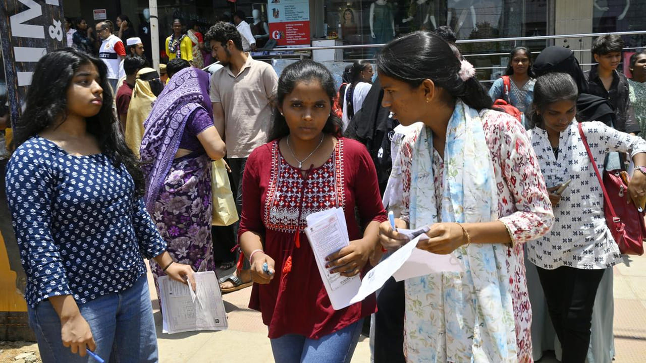 TG EAPCET Counselling 2026: ఈఏపీసెట్‌ కౌన్సెలింగ్‌కు మీనమేషాలు.. ఇంకా కొలిక్కిరాని పేచీ! తప్పని ఎదురుచూపులు
