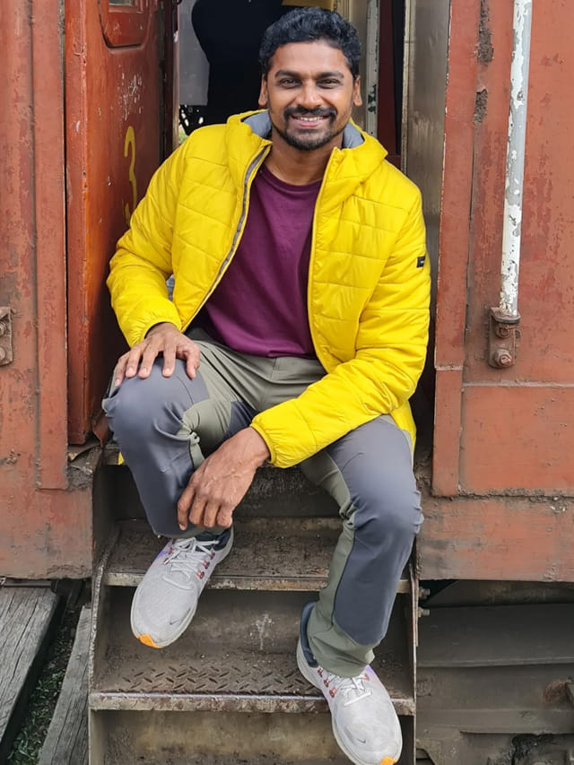 ఉమా తెలుగు ట్రావెలర్ నెల సంపాదన ఎంతో తెలసా? కష్టానికి తగ్గ ఫలితం