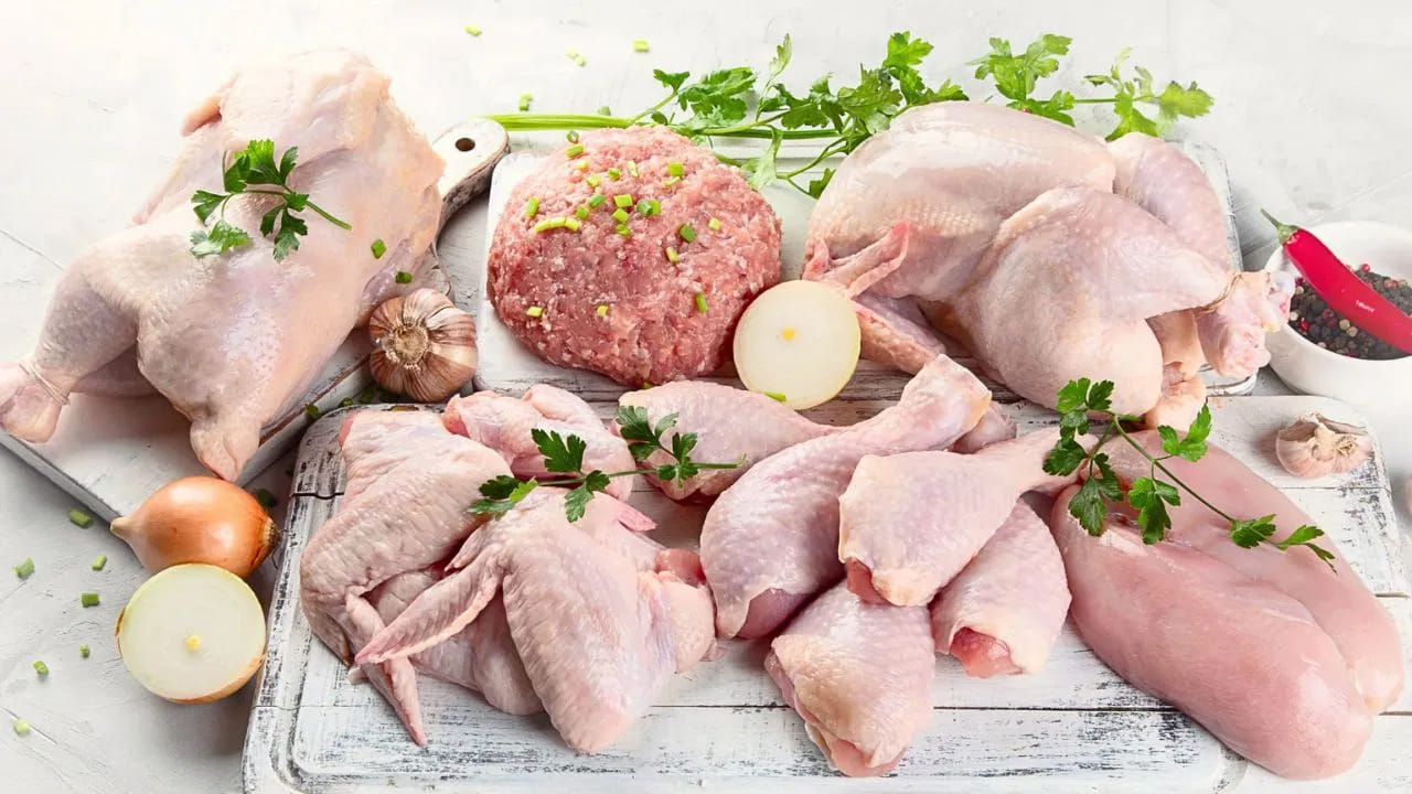 Chicken: కోడిలోని ఏ పార్ట్లో ఎక్కువ బ్యాక్టీరియా ఉంటుంది..? చికెన్ లవర్స్ తప్పక తెలుసుకోవాలి..
