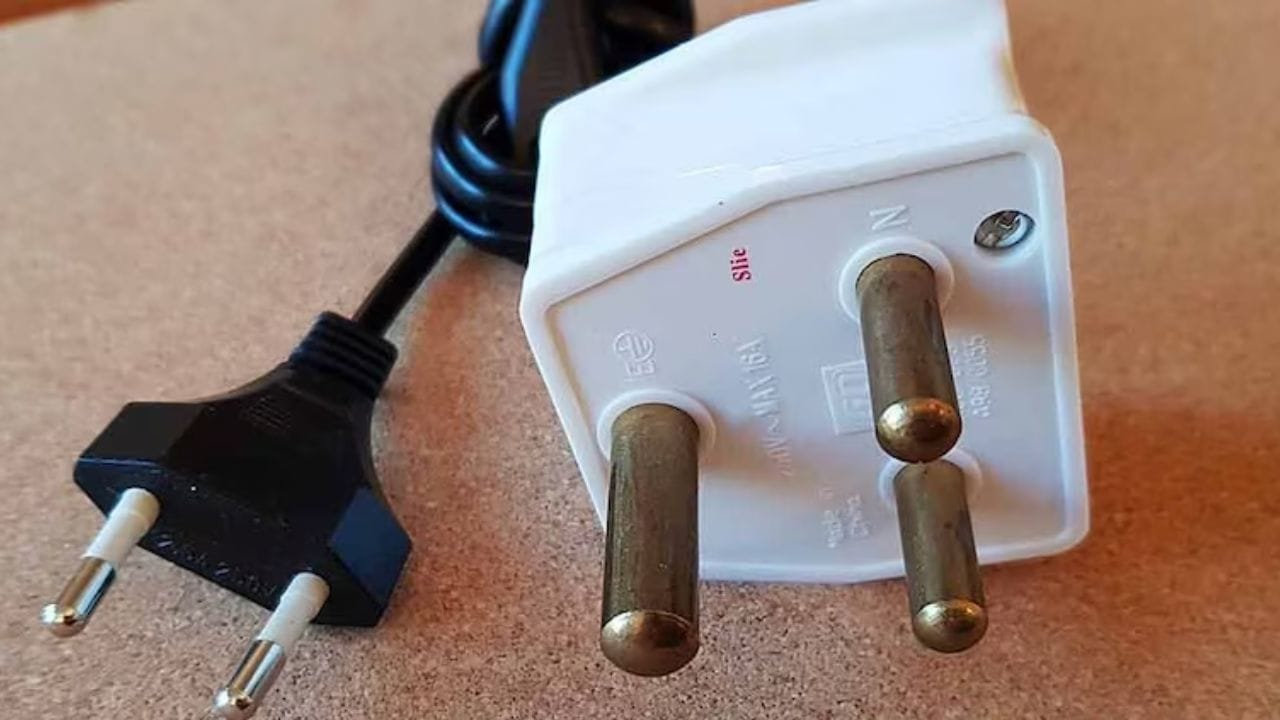  3 Pin Plug